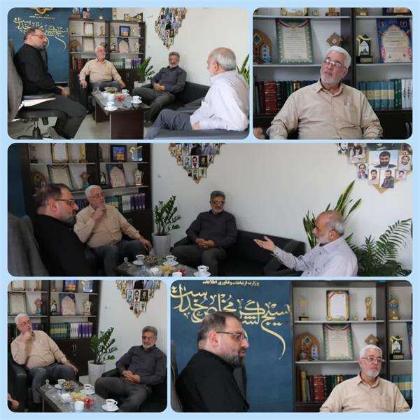 دیدار و گفتگو صمیمی و دوستانه