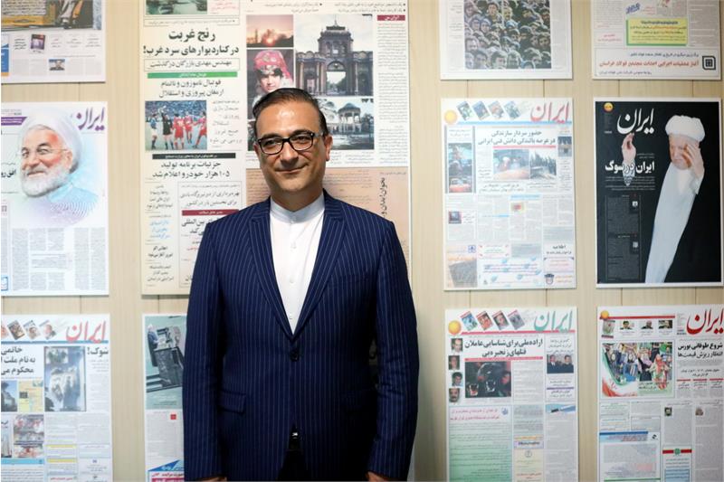 بازدید رئیس مرکز روابط عمومی از روزنامه ایران ،رسالت وپایگاه خبری جماران
